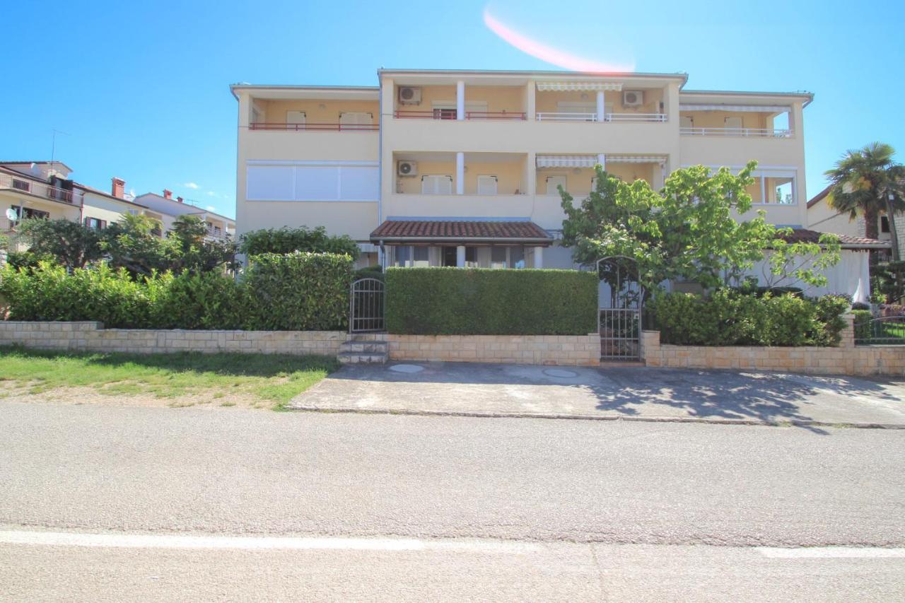 Apartamento Roko Novigrad Istria Exterior foto